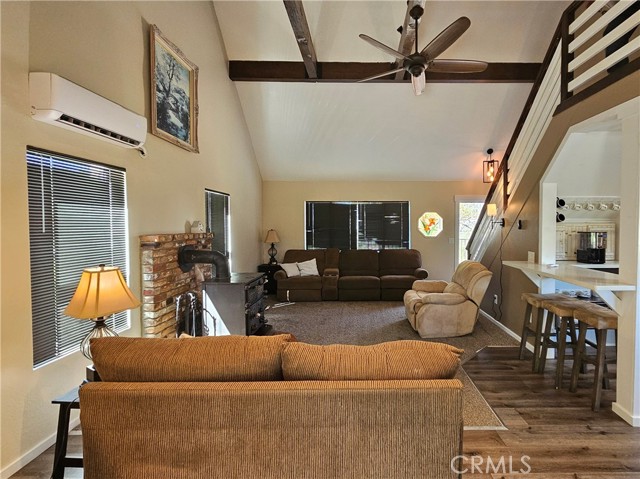 Detail Gallery Image 13 of 64 For 211 Sunnyhills Rd, Bangor,  CA 95901 - 2 Beds | 2 Baths