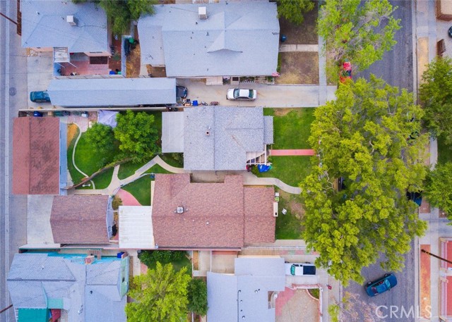 Detail Gallery Image 2 of 16 For 44636 Cedar Ave, Lancaster,  CA 93534 - 5 Beds | 2 Baths