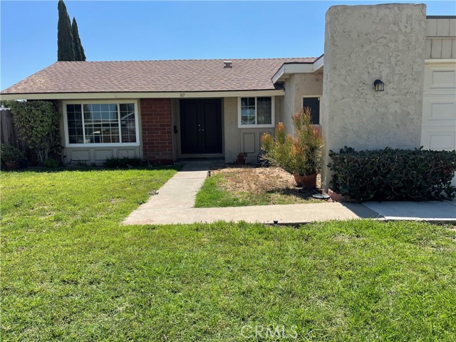 317 N Sweetwater St, Anaheim, CA 92807