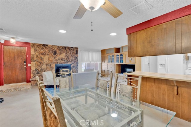 Detail Gallery Image 22 of 70 For 7929 Mono, Hesperia,  CA 92345 - 3 Beds | 2 Baths