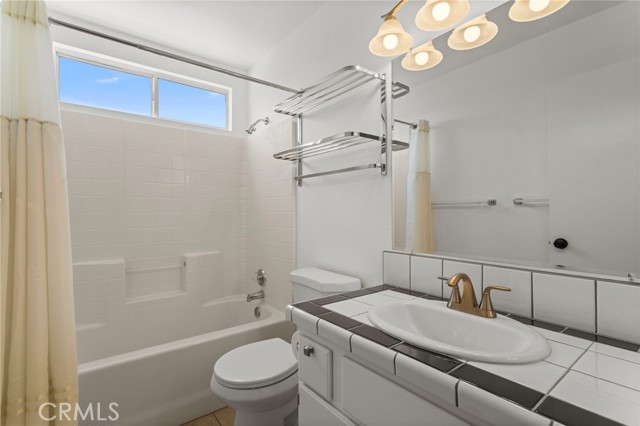 Detail Gallery Image 15 of 26 For 13628 Monterey, Victorville,  CA 92392 - 2 Beds | 2 Baths