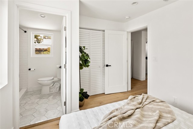 Detail Gallery Image 20 of 46 For 857 Milwood Ave, Venice,  CA 90291 - 2 Beds | 2 Baths