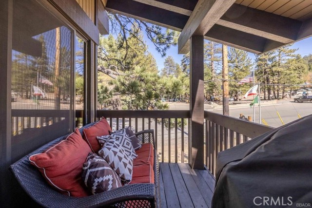 Detail Gallery Image 4 of 28 For 41873 Switzerland Dr #10,  Big Bear Lake,  CA 92315 - 2 Beds | 2/1 Baths