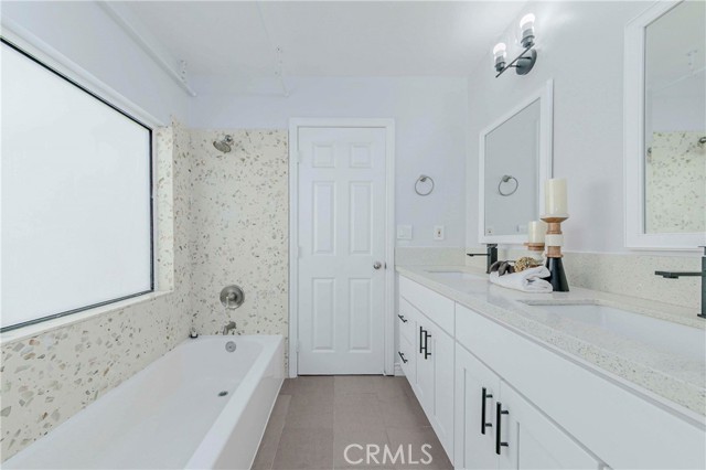 9724 Walker Court, Cypress CA: https://media.crmls.org/medias/88fb4e57-5d91-416a-865d-ed025f83a43e.jpg