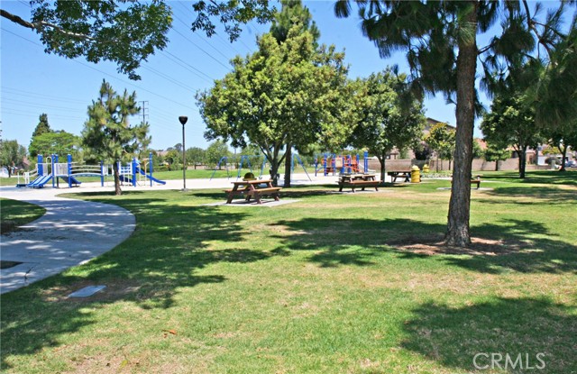 8787 Sunbird Avenue, Fountain Valley CA: https://media.crmls.org/medias/88fb5921-e3ff-488f-8b54-2b2a239a85a1.jpg
