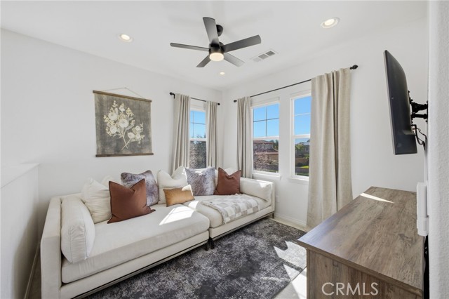 Detail Gallery Image 32 of 62 For 35028 Orchard Crest Ct, Winchester,  CA 92596 - 5 Beds | 3 Baths