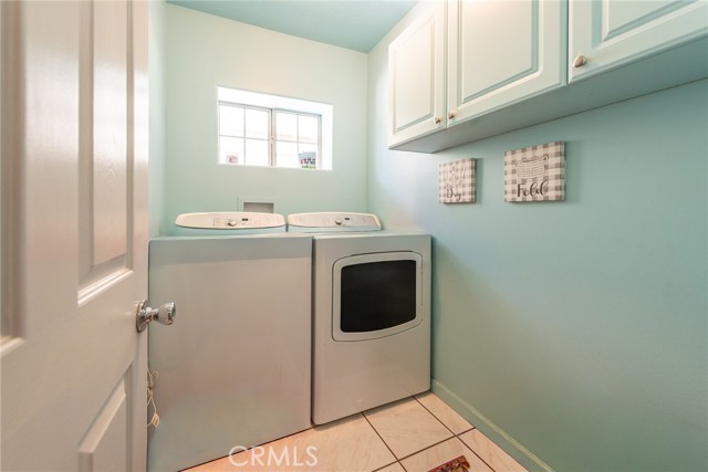 19585 Jurupa Avenue, Bloomington CA: https://media.crmls.org/medias/88fcac0f-b574-4b10-adf1-0098d240aacd.jpg