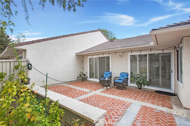 5111 Alder, Irvine CA: https://media.crmls.org/medias/88fdd62a-d5cf-414c-9c38-31ec78aa51b3.jpg