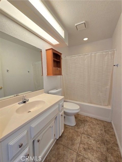 Detail Gallery Image 22 of 32 For 20361 86th St, California City,  CA 93505 - 3 Beds | 2 Baths