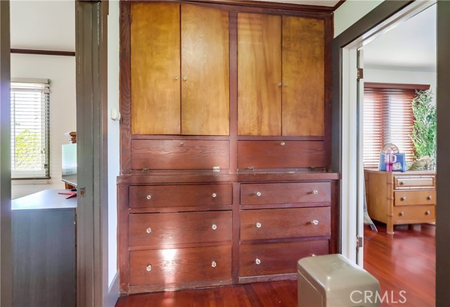 Detail Gallery Image 30 of 74 For 2815 E 5th St, Long Beach,  CA 90814 - 3 Beds | 2 Baths