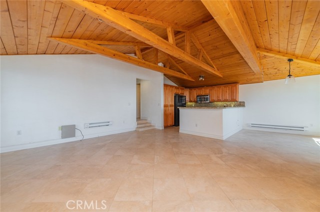 Detail Gallery Image 3 of 37 For 2007 S Coast Hwy Unit B, Laguna Beach,  CA 92651 - 1 Beds | 1 Baths