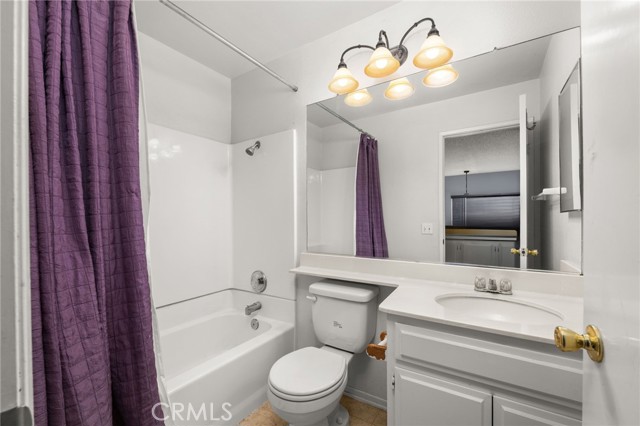 Detail Gallery Image 19 of 42 For 1120 Portofino Ct #104,  Corona,  CA 92881 - 3 Beds | 2/1 Baths