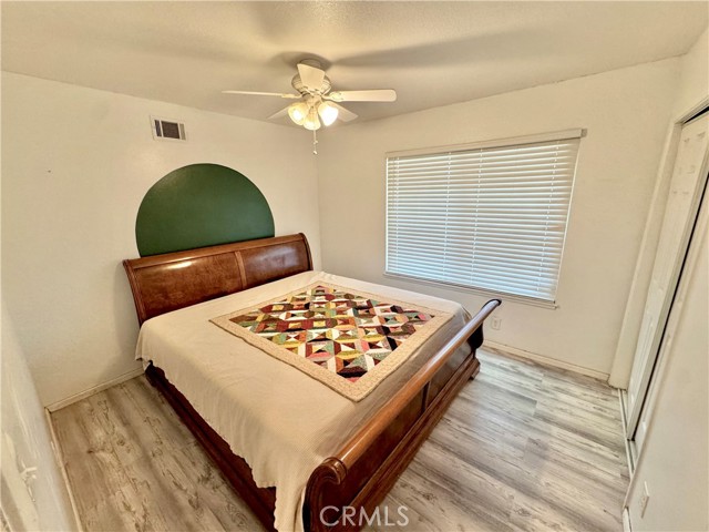 3425 Clifton Avenue, Highland CA: https://media.crmls.org/medias/88ff3b18-0c32-451a-8b2d-44c071ef7b1f.jpg