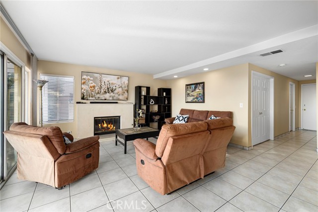 1701 Calle Catalina, San Dimas CA: https://media.crmls.org/medias/88ffb2fe-9ab3-430d-8c74-8a69c0f477af.jpg