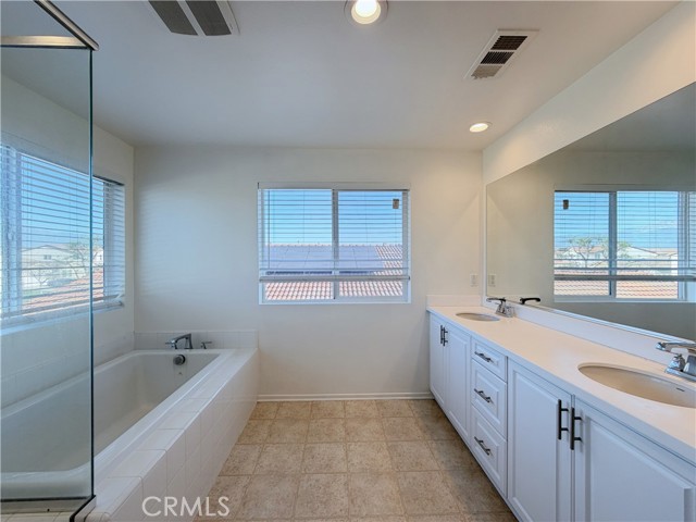 Detail Gallery Image 27 of 28 For 4493 Violas Ct, Jurupa Valley,  CA 91752 - 5 Beds | 3 Baths