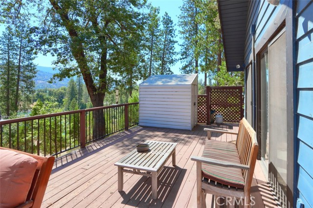 38007 Upper Emory Lane, Wishon CA: https://media.crmls.org/medias/8901897b-1e8c-45ac-bd57-a1cfdb3fd52c.jpg