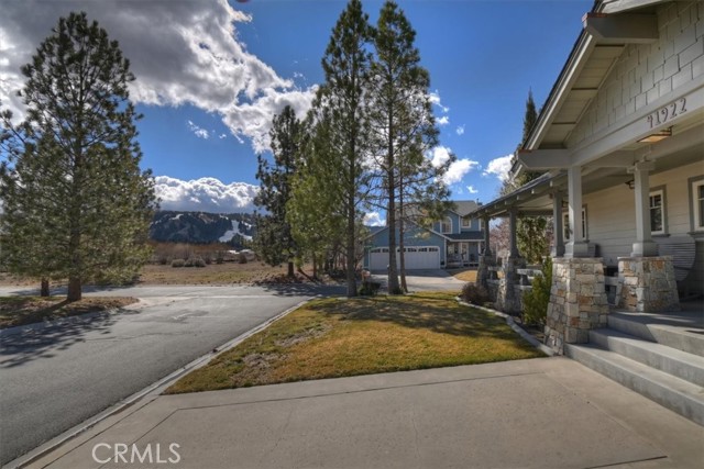 Detail Gallery Image 44 of 50 For 41922 Centre Ct, Big Bear Lake,  CA 92315 - 3 Beds | 3/1 Baths