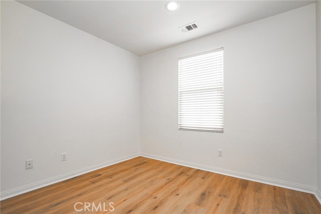 Detail Gallery Image 17 of 28 For 31 Bell Chime, Irvine,  CA 92618 - 3 Beds | 2/1 Baths