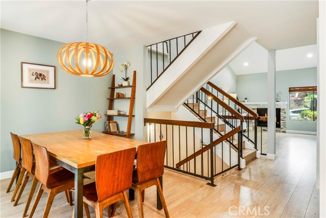 5022 Butterfield Court Culver City, California Newly updated townhouse in the highly desirable Raintree with 24-hour guard gate, acres of lush landscaped grounds, pool, tennis courts, clubhouse, and a gorgeous lake! Enjoy resort-like living!
Entry with vaulted ceilings and inviting formal living room with gleaming newer floors, large window and recessed lighting. Off the living is a spacious den with its own closet, doors and nearby bathroom -- can be used as the 3rd bedroom. Spacious and bright dining area open to balcony. Updated kitchen with newer cabinets, recessed lighting, and stainless steel appliances. Spacious master suite with spectaculars cathedral ceilings, newer installed beautiful floors, and its own double vanity bathroom. The second bedroom upstairs also has its own private bathroom. Newer Furnace/AC and direct entry 2-car attached garage complete this dramatic home.
Excellent location close to Farragut Elementary School, Westfield Culver City, Culver City Park, Downtown Culver City Restaurants/Shopping and the future homes of Amazon Studio and Apple. This spectacular remodeled home is a once in a lifetime opportunity — not to be missed!