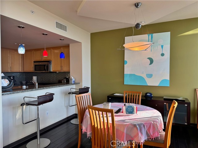 Detail Gallery Image 17 of 39 For 400 W Ocean, Long Beach,  CA 90802 - 2 Beds | 2 Baths