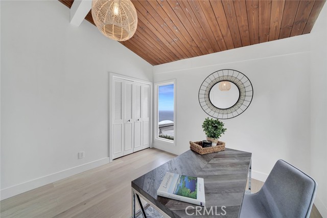 Detail Gallery Image 24 of 42 For 2590 Juanita Way, Laguna Beach,  CA 92651 - 3 Beds | 2/1 Baths