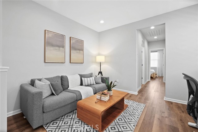 Detail Gallery Image 25 of 66 For 116 Nature Walk, Irvine,  CA 92618 - 3 Beds | 3/1 Baths