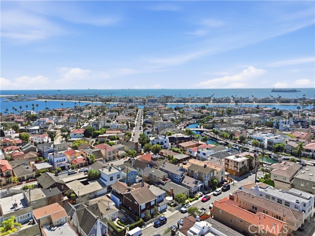 Detail Gallery Image 34 of 38 For 130 Cordova Walk, Long Beach,  CA 90803 - 2 Beds | 2/1 Baths