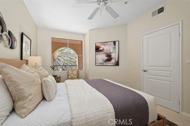 Detail Gallery Image 16 of 22 For 3458 Watermarke, Irvine,  CA 92612 - 1 Beds | 1 Baths