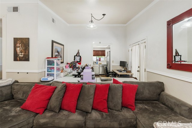 Detail Gallery Image 6 of 24 For 233 Southshore, Lake Elsinore,  CA 92530 - 4 Beds | 2 Baths