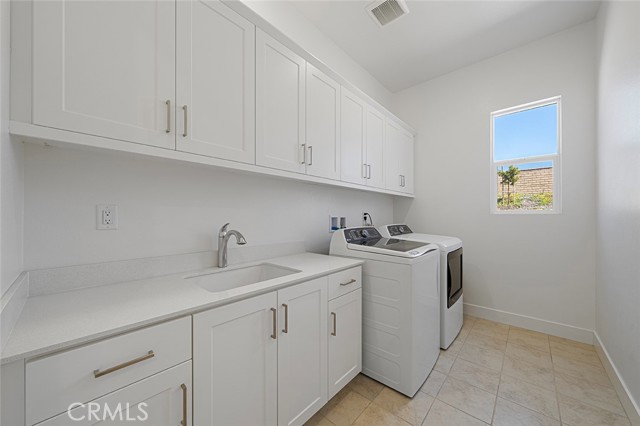 Detail Gallery Image 39 of 48 For 1010 Juniper, Glendora,  CA 91741 - 4 Beds | 3/1 Baths