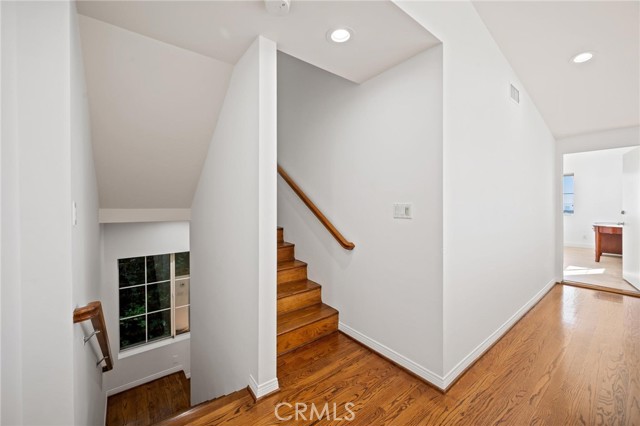 Detail Gallery Image 19 of 35 For 8246 Woodshill Trl, Los Angeles,  CA 90069 - 4 Beds | 4 Baths