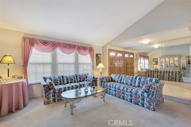 Detail Gallery Image 5 of 39 For 20828 Bermuda St, Chatsworth,  CA 91311 - 4 Beds | 2 Baths