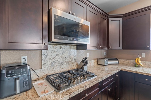 Detail Gallery Image 12 of 30 For 29376 Woodbine, Menifee,  CA 92584 - 5 Beds | 3 Baths