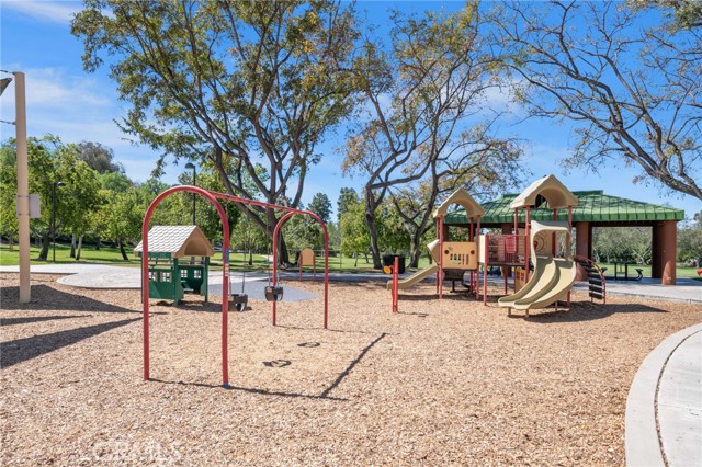 Detail Gallery Image 39 of 52 For 25652 Rimgate Drive 1d,  Lake Forest,  CA 92630 - 2 Beds | 1 Baths