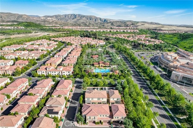 Detail Gallery Image 31 of 41 For 121 Rodeo, Irvine,  CA 92602 - 3 Beds | 2/1 Baths