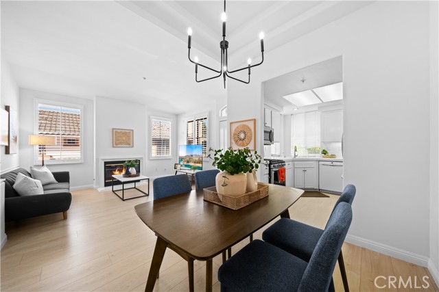 Detail Gallery Image 9 of 23 For 900 Solvay Aisle, Irvine,  CA 92606 - 2 Beds | 1 Baths