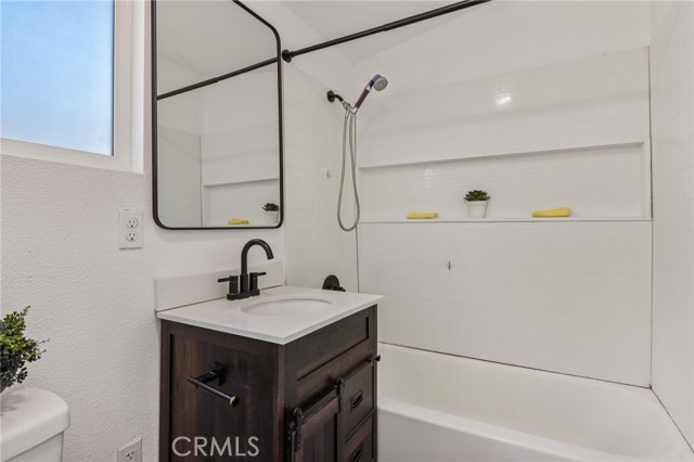 Detail Gallery Image 30 of 33 For 456 N Begonia Ave, Ontario,  CA 91762 - 3 Beds | 2 Baths