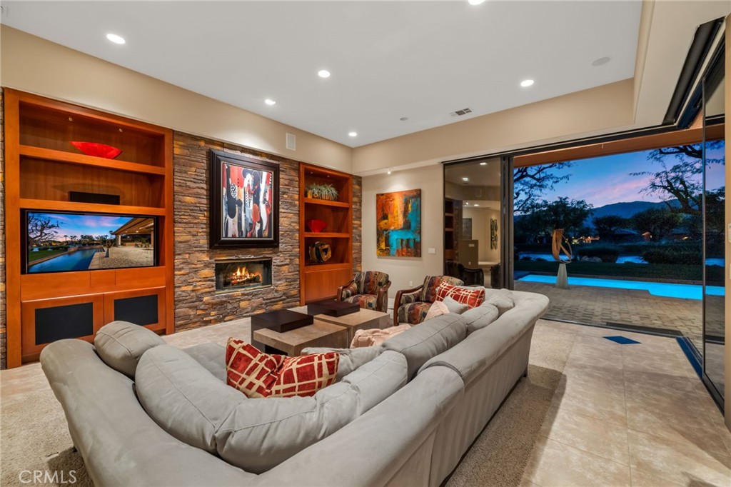 MLS #NP25254327 image #10