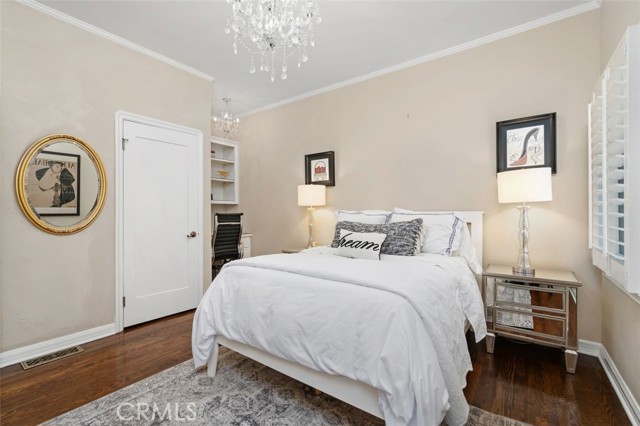 357 N Mayflower Avenue, Monrovia CA: https://media.crmls.org/medias/890d3ce7-582f-4bd0-b0a4-f34f4d398dca.jpg