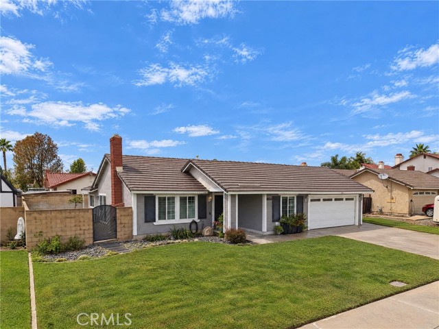 978 N Ironwood Ave, Rialto, CA 92376 photo 2