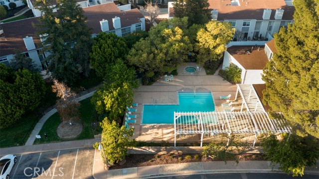 Detail Gallery Image 34 of 39 For 18200 Andrea Cir #6,  Northridge,  CA 91325 - 3 Beds | 2/1 Baths