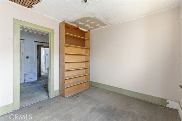 Detail Gallery Image 7 of 16 For 2064 Myrtle, Long Beach,  CA 90806 - 2 Beds | 1 Baths
