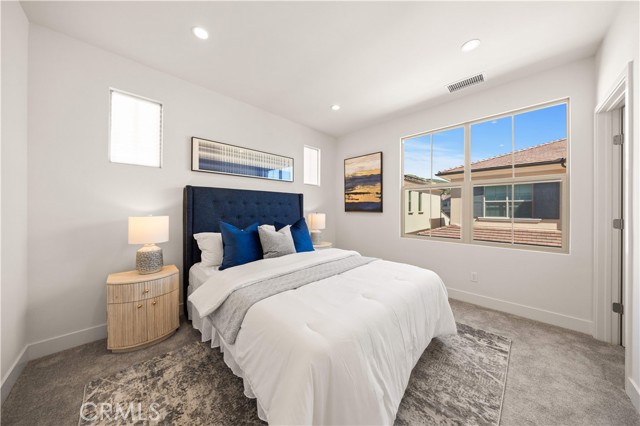 Detail Gallery Image 19 of 30 For 310 Carefree, Irvine,  CA 92618 - 4 Beds | 3 Baths