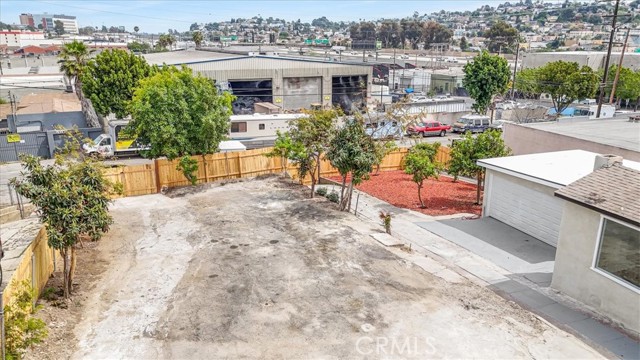 Detail Gallery Image 44 of 65 For 1521 N Bonnie Beach, Los Angeles,  CA 90063 - 5 Beds | 2/1 Baths