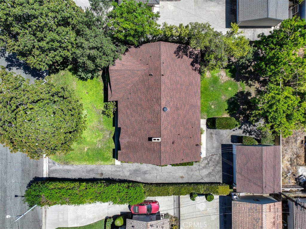 https://media.crmls.org/medias/8911c687-41e1-4f7a-950a-43204280a1f0.jpg?preset=X-Large