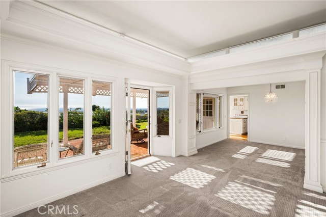 Detail Gallery Image 11 of 40 For 2707 Island View, Corona Del Mar,  CA 92625 - 4 Beds | 2/1 Baths