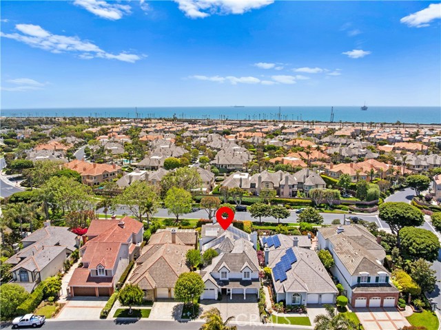 19365 Woodlands Drive, Huntington Beach CA: https://media.crmls.org/medias/89125b30-3192-43e2-ae60-72198c83473a.jpg