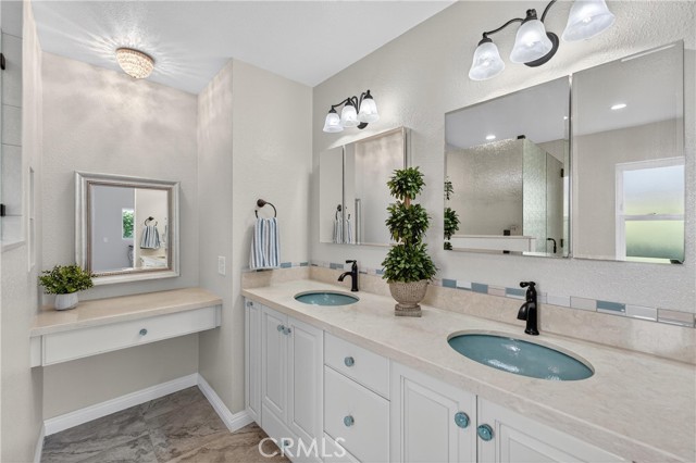 Detail Gallery Image 27 of 44 For 6701 E Leafwood Dr, Anaheim Hills,  CA 92807 - 3 Beds | 2 Baths