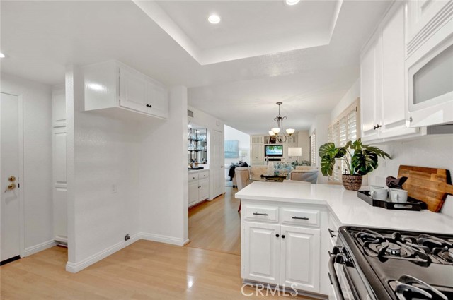 Detail Gallery Image 11 of 28 For 2569 Elden Ave #A1,  Costa Mesa,  CA 92627 - 2 Beds | 2/1 Baths