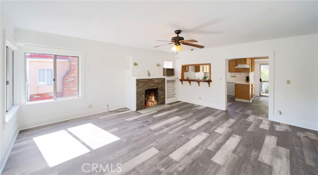 7709 Beckett Street, Tujunga CA: https://media.crmls.org/medias/89137173-d7c6-40ae-891c-58134860870a.jpg
